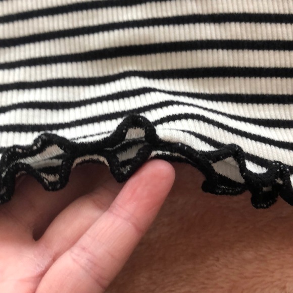 NWOT Striped Crop Top - Picture 3 of 3